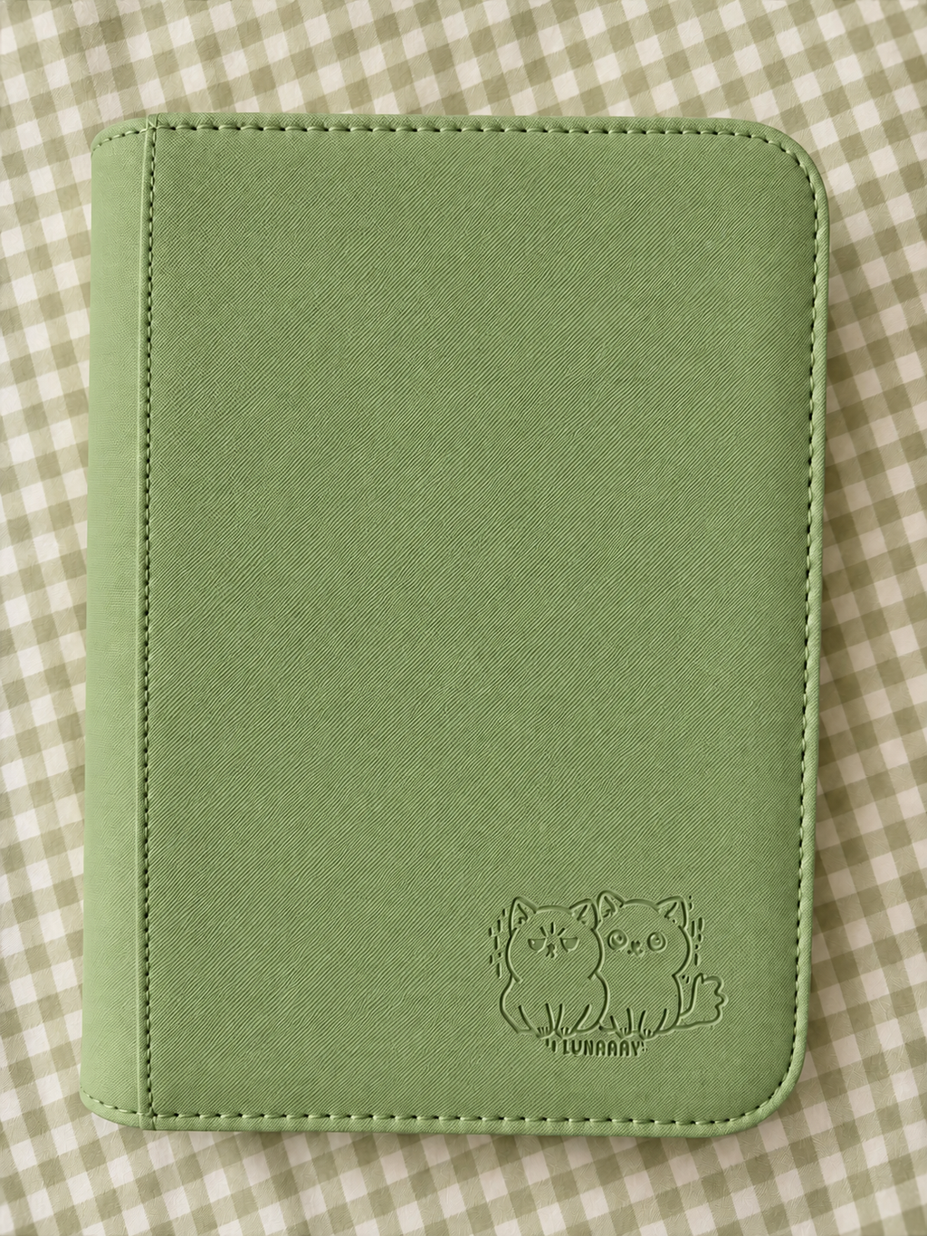 GREEN 4-POCKET BINDER