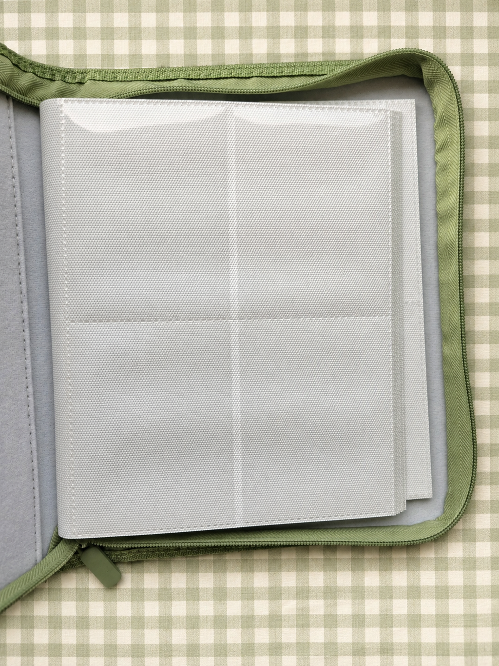 MATCHA 4-POCKET TOPLOADER BINDER