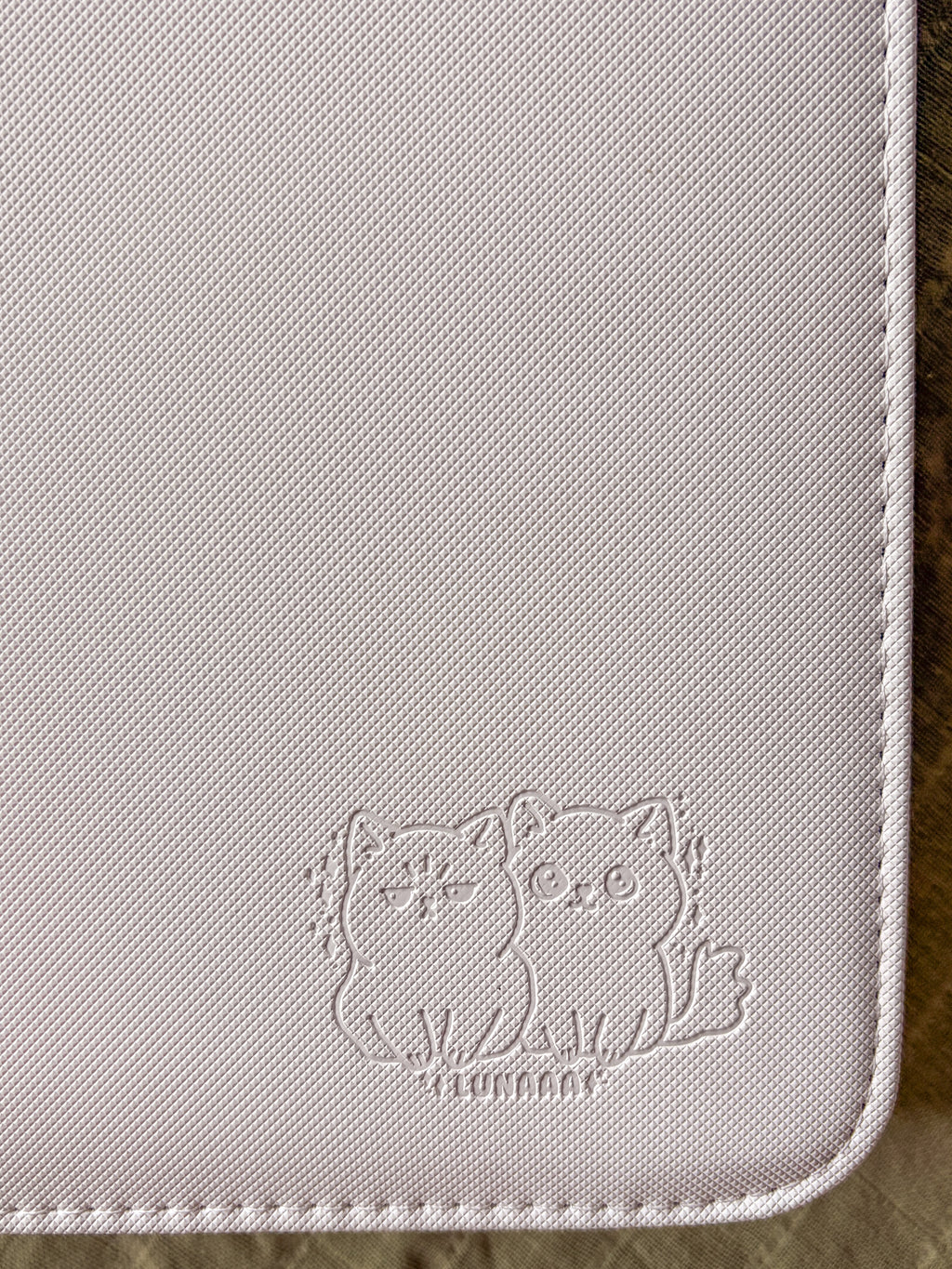 WHITE 9-POCKET BINDER