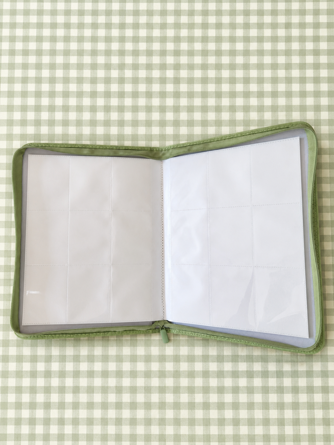 MATCHA 9-POCKET BINDER
